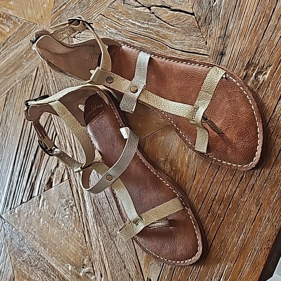 New Sam Edelman strappy leather gladiator sandals, 6 - Picture 2 of 5